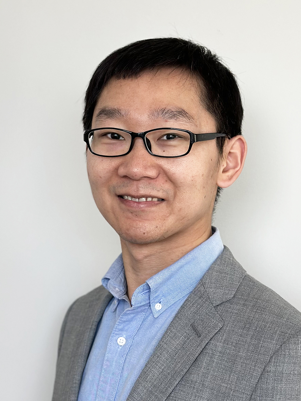 photo of MSE alumnus H. Yu ('12), Senior Advanced R&D Engineer/Scientist at Honeywell UOP